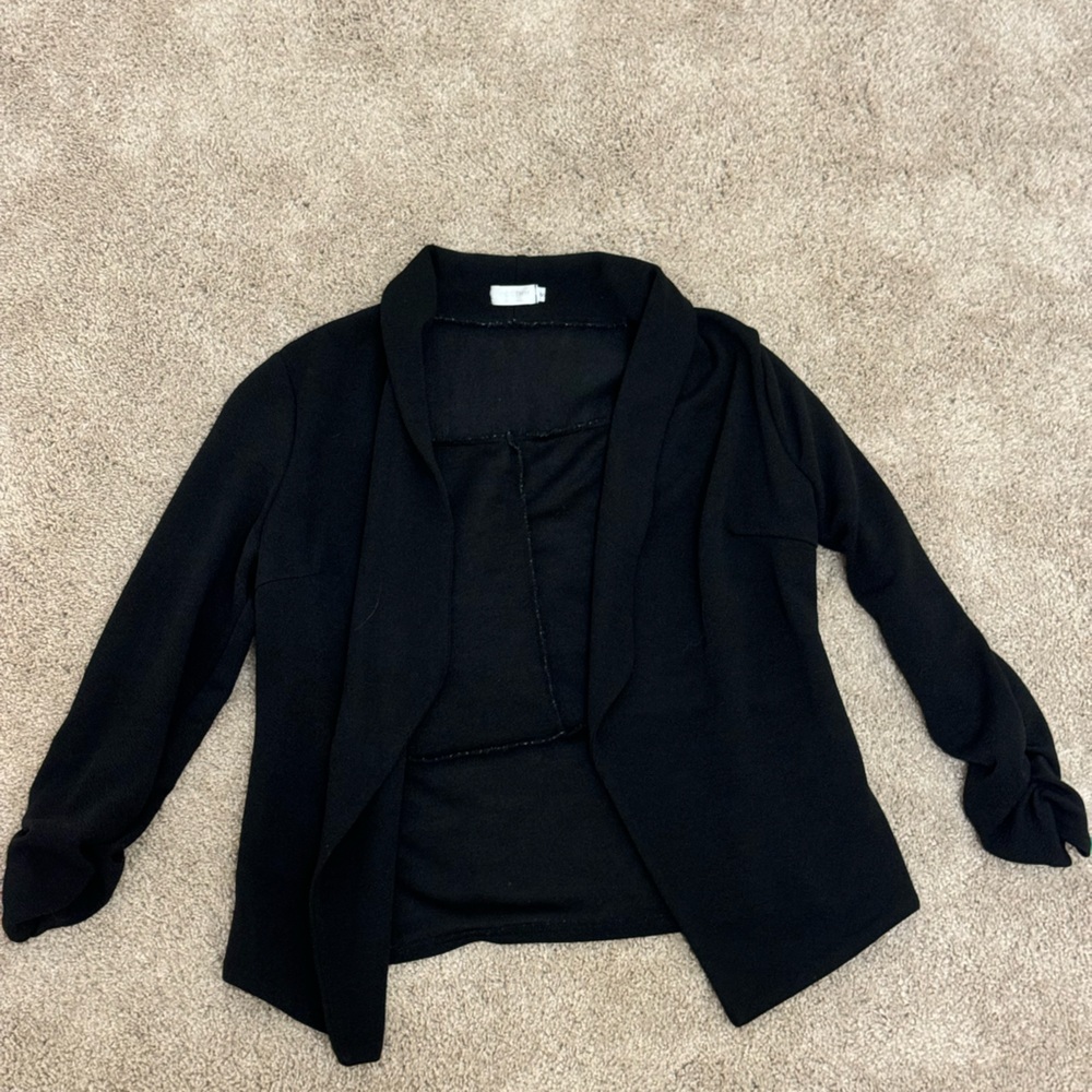 Chic Black Blazer